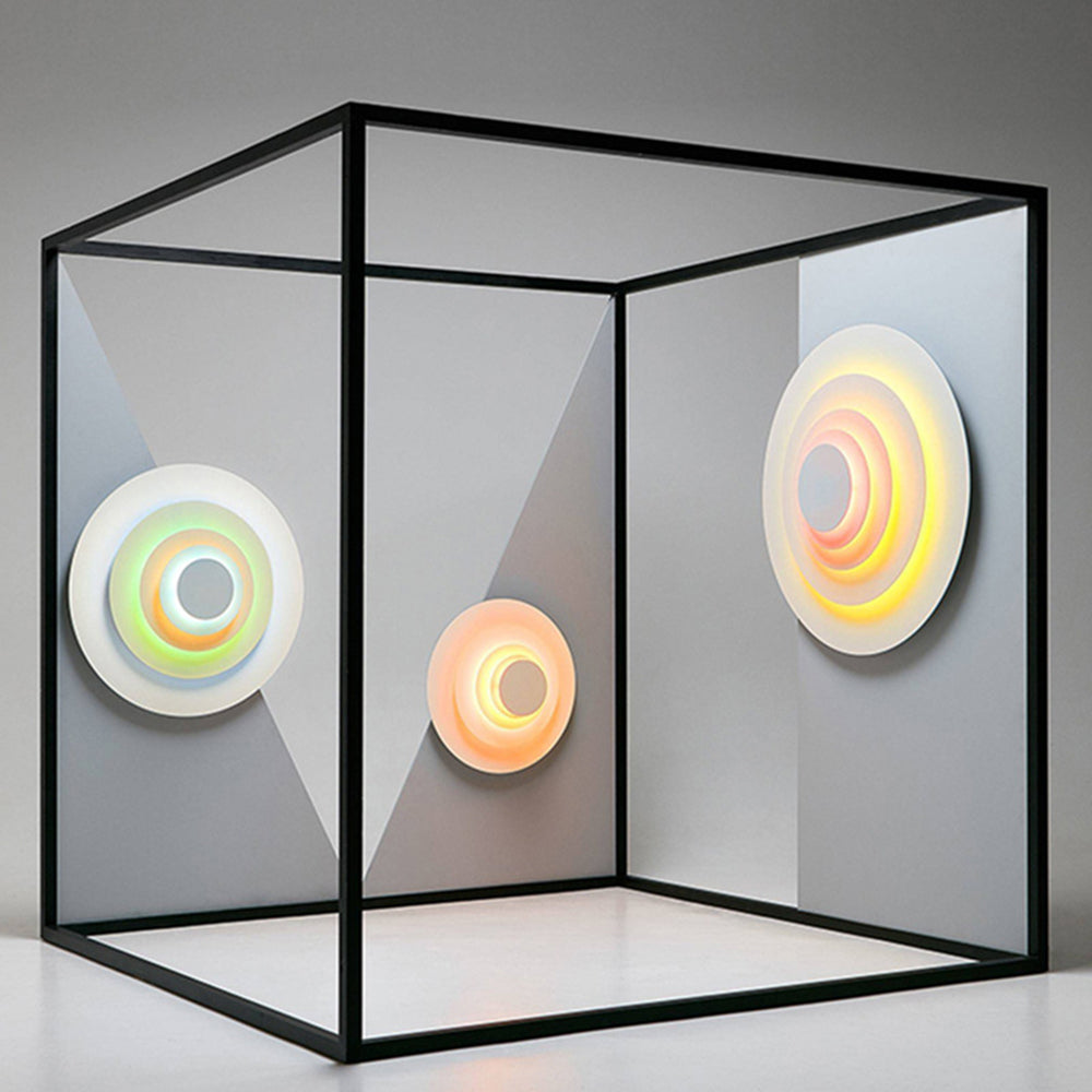 Vistella LED Wall Light
