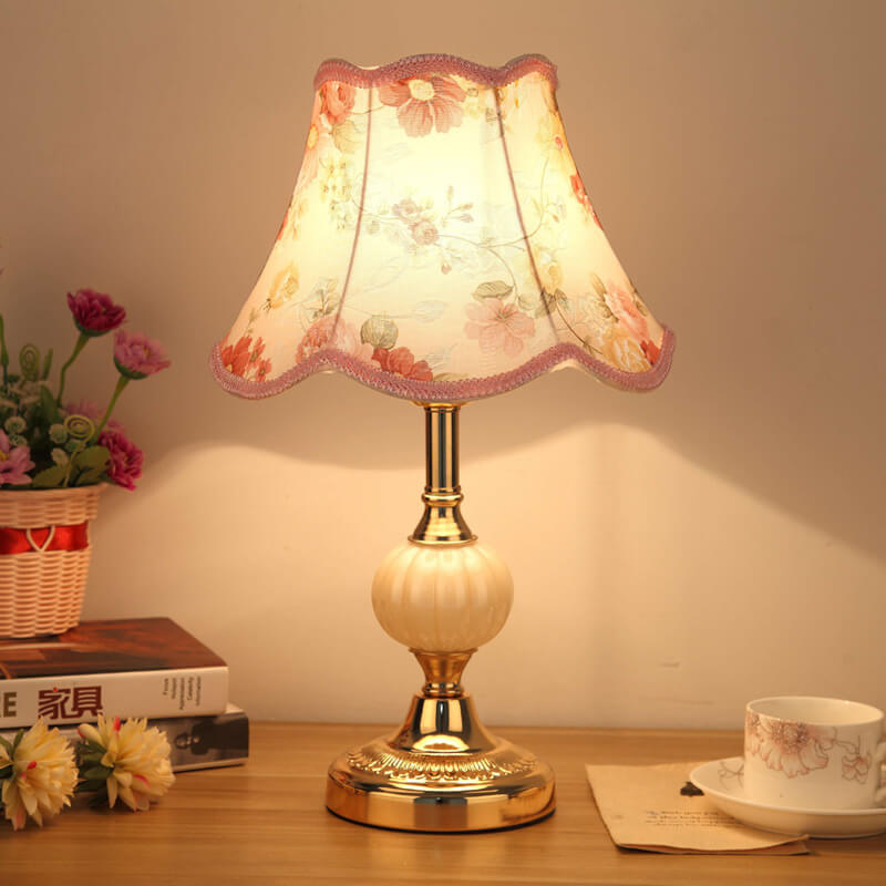 Nordic Floral Glass Table Lamp