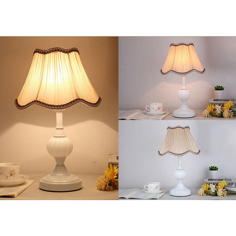 Nordic Floral Glass Table Lamp