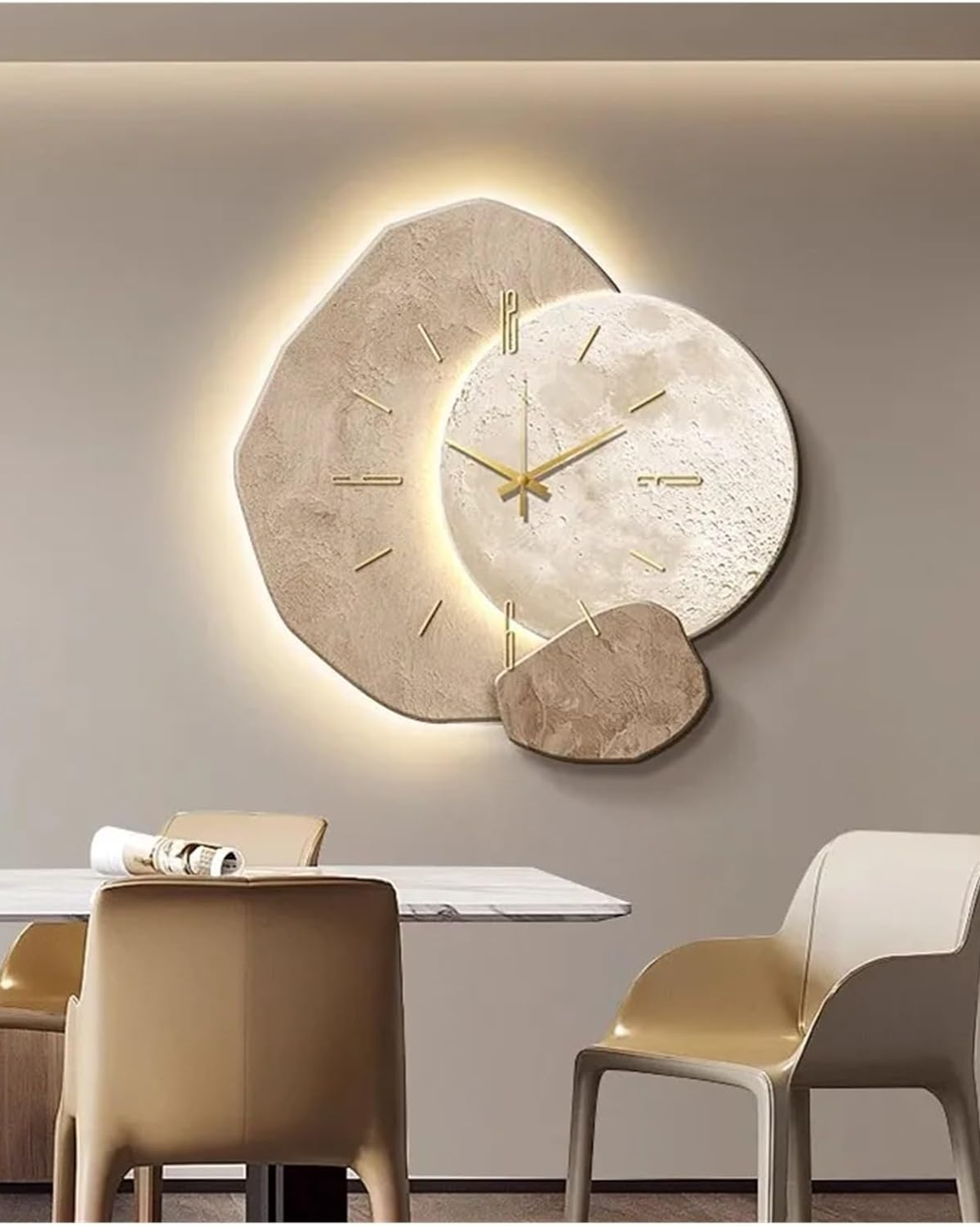 Lune Aura Clock