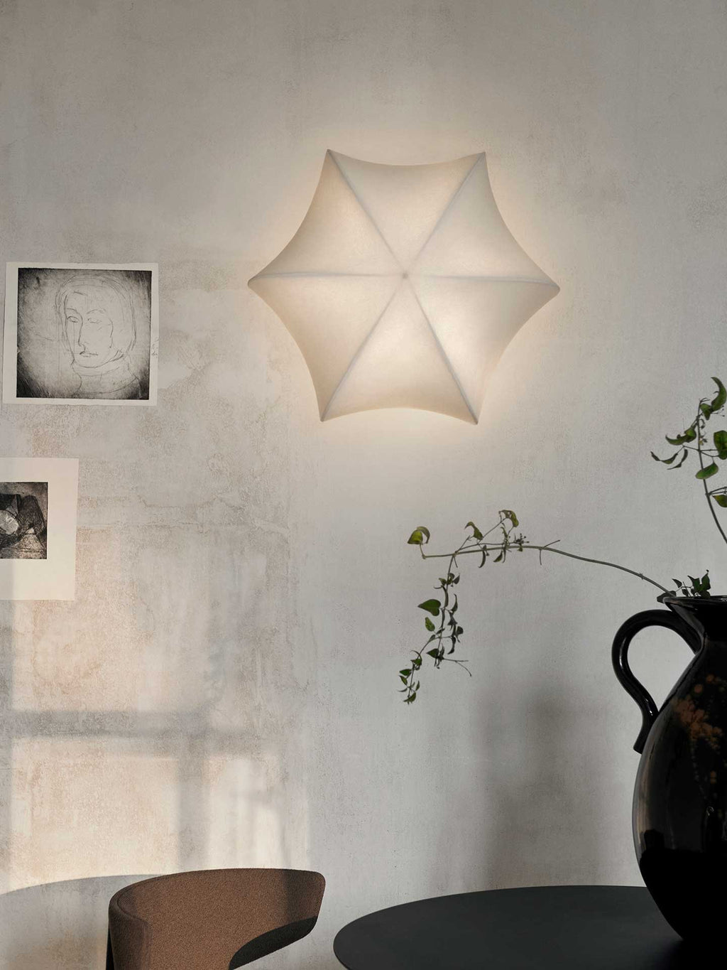 Poem Sculptural Wall Lamp