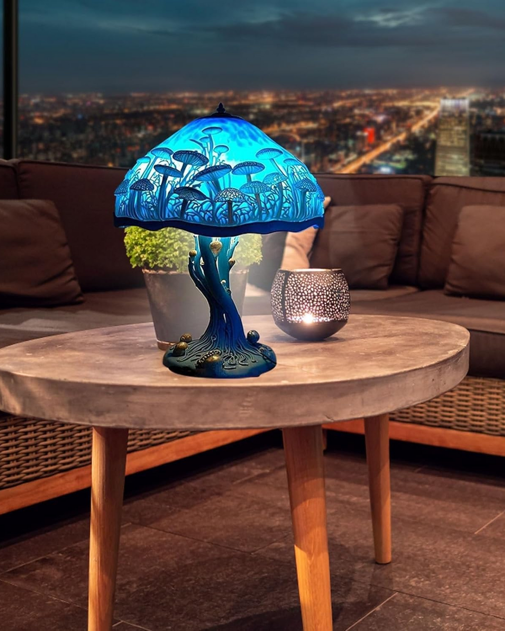 Mushroom Stained-Glass Table Lamp