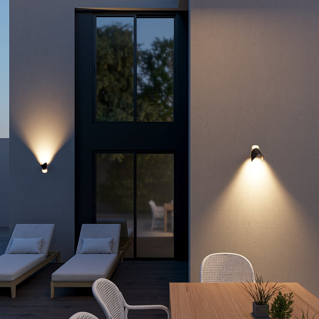 Polaris Outdoor LED Wall Light – Weatherproof Aluminium Design for Modern Exteriors