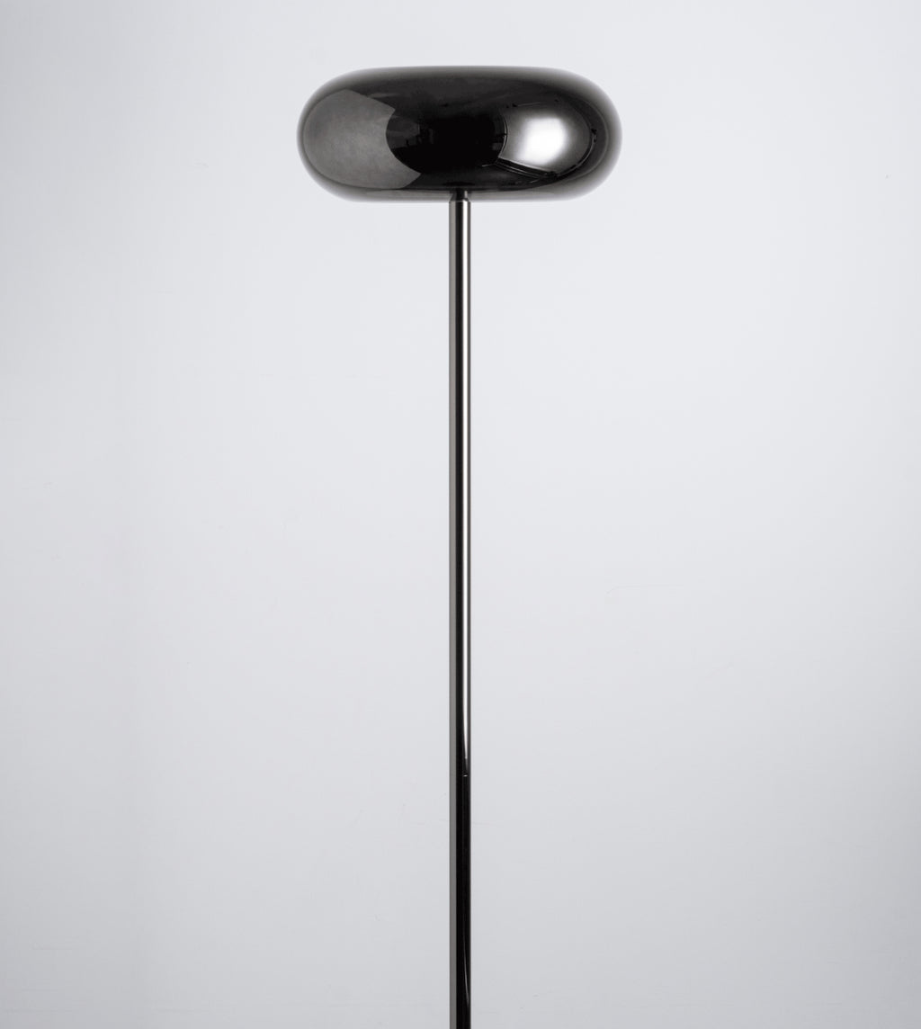 Lumira Dimmable LED Floor Lamp – Modern Metal Design with Adjustable Brightness