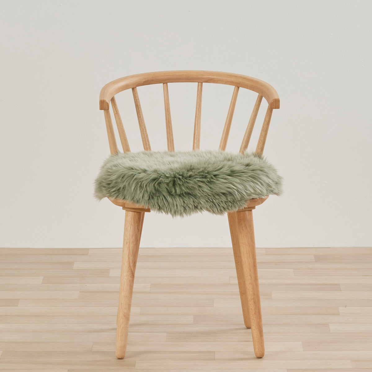 Sheepskin Round Seat Cushion
