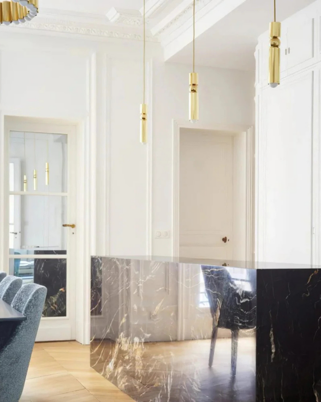 Lueur Pendant Light