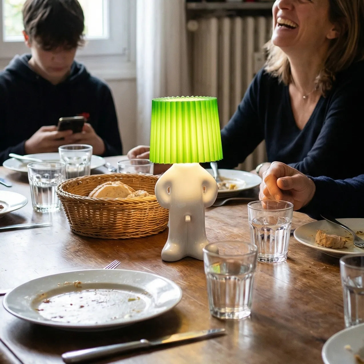 Herr Leuchte Cordless LED Table Lamp – Dimmable & Portable