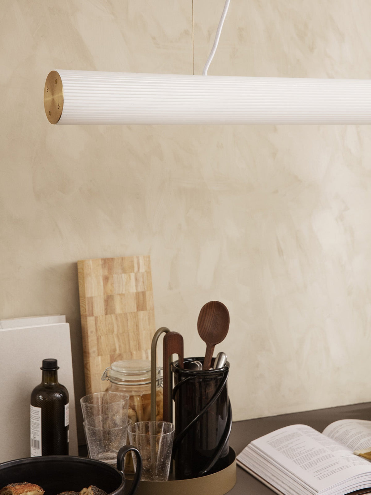Vuelta Sculptural Pendant Light