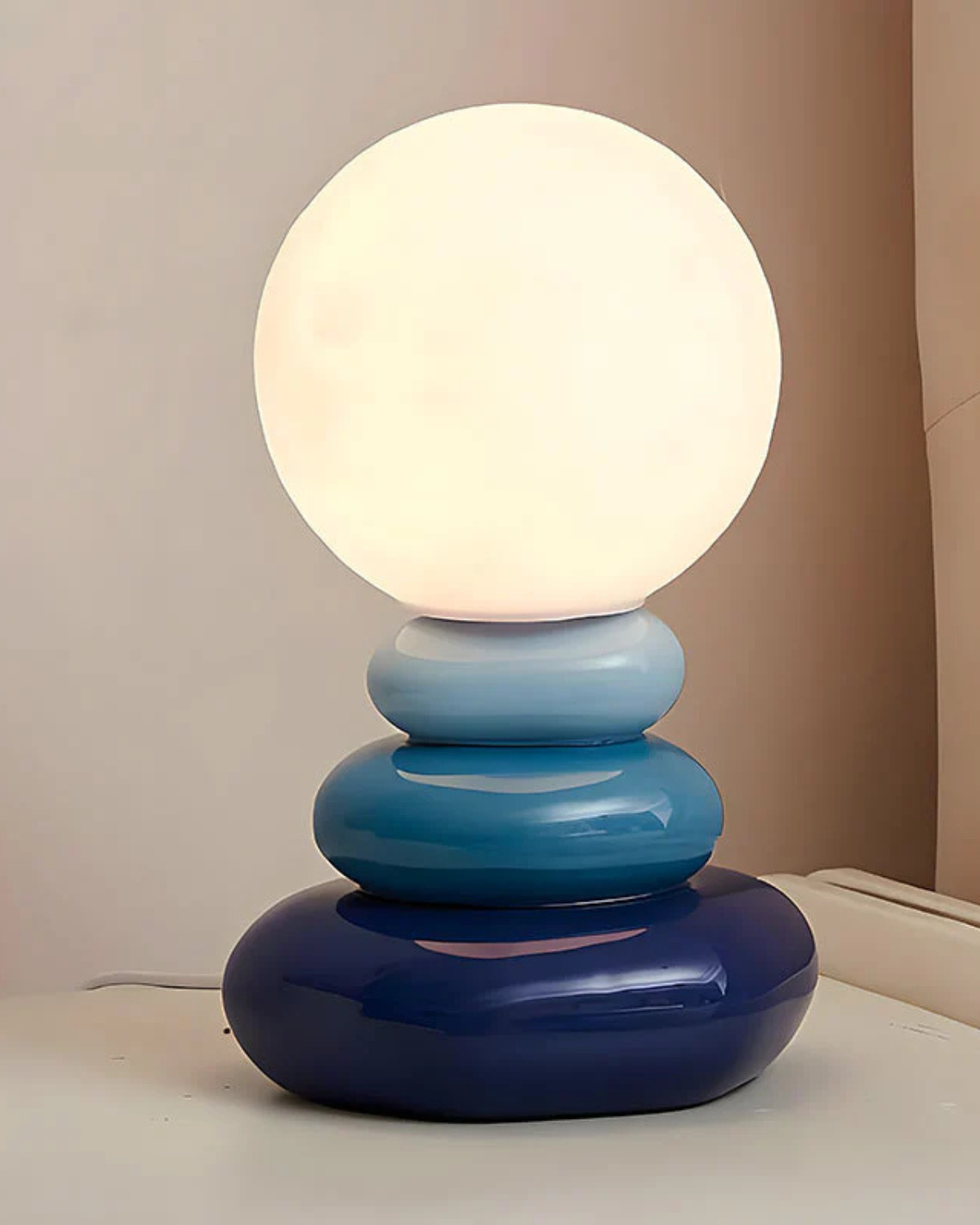 Azuréa Table Lamp