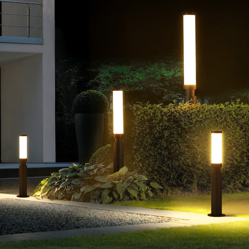 Lipstick LED Outdoor Floor Lamp