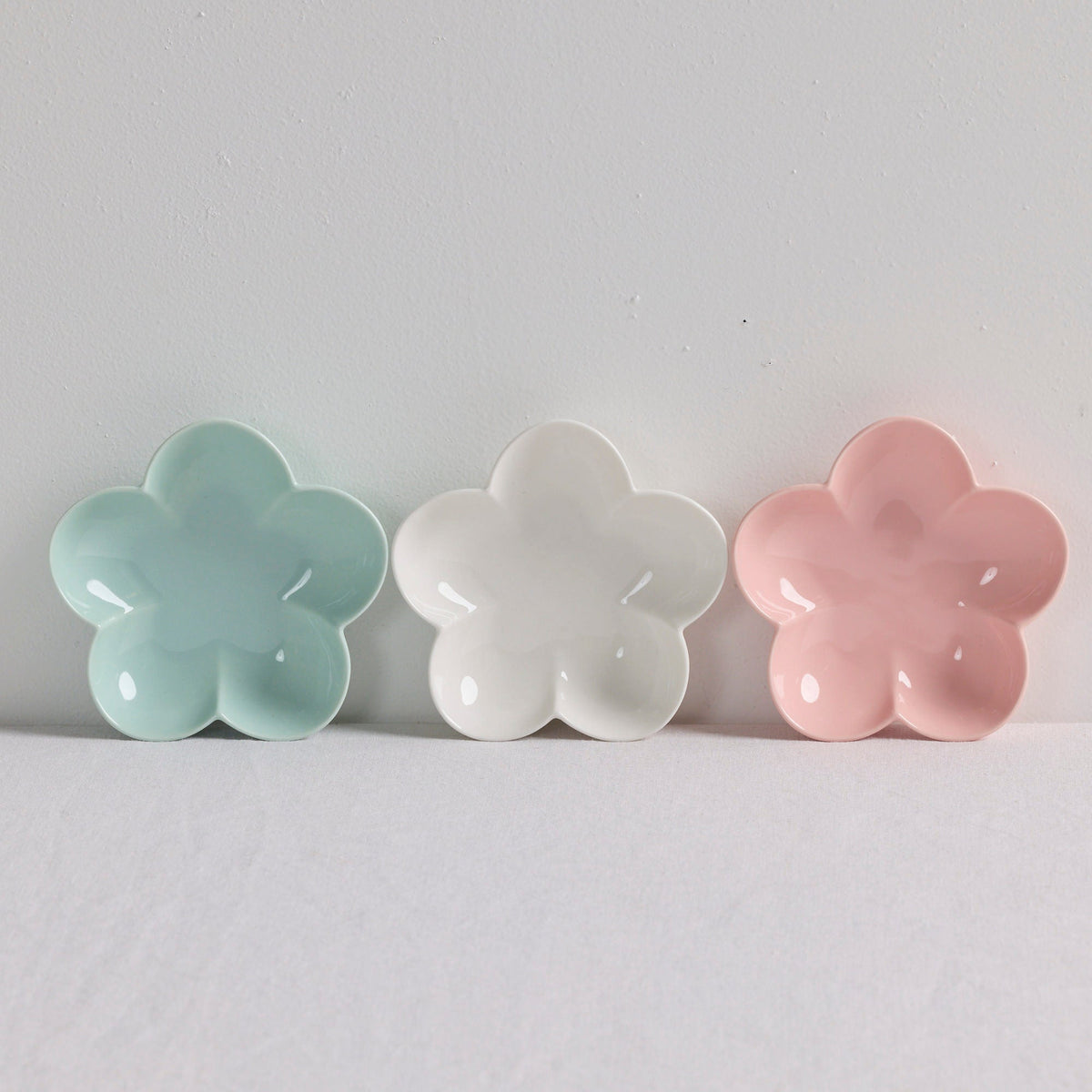 Fleur Porcelain Serving Dish