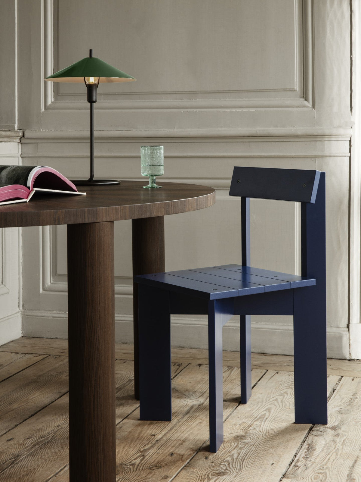 Filo Graphic Table Lamp