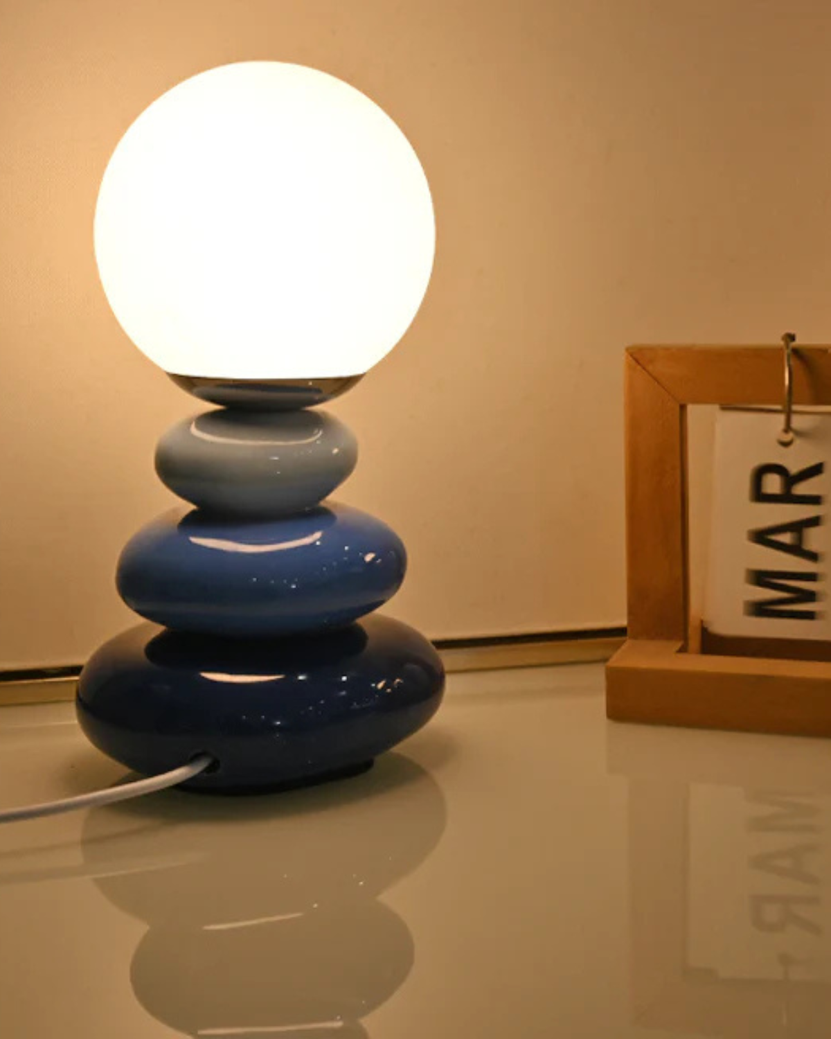 Azuréa Table Lamp