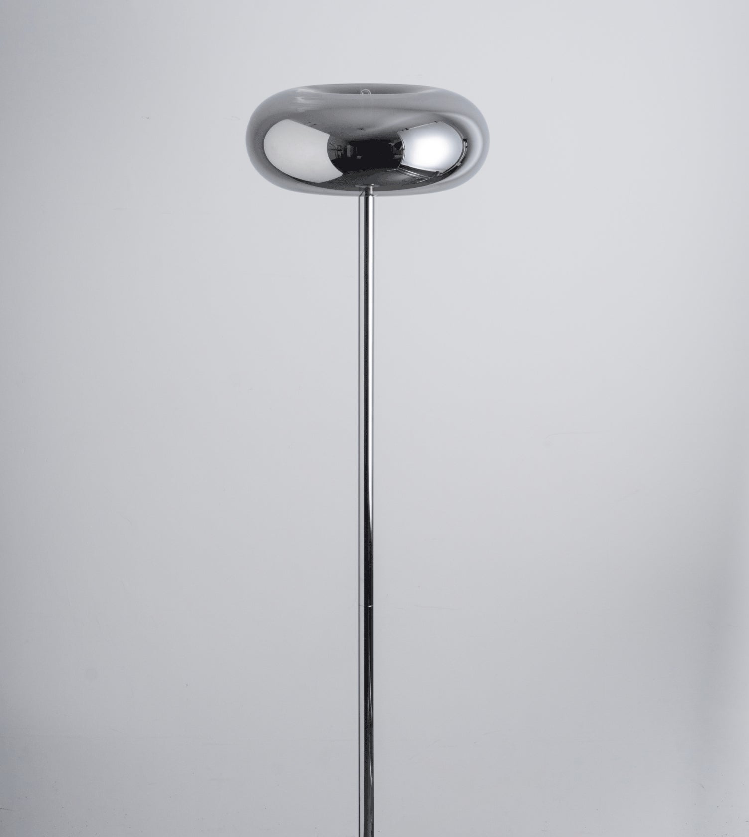 Lumira Dimmable LED Floor Lamp – Modern Metal Design with Adjustable Brightness