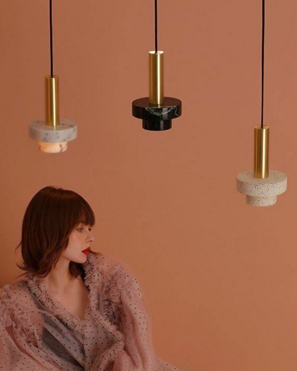 Solennel Pendant Light