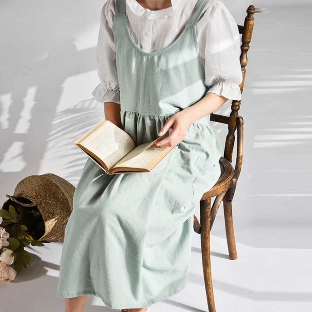 Cross-Back Apron with Pockets