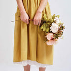 Cross-Back Apron with Pockets