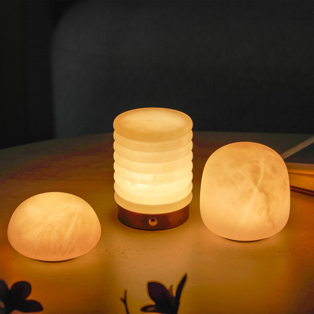Snowflake Alabaster Table Lamp