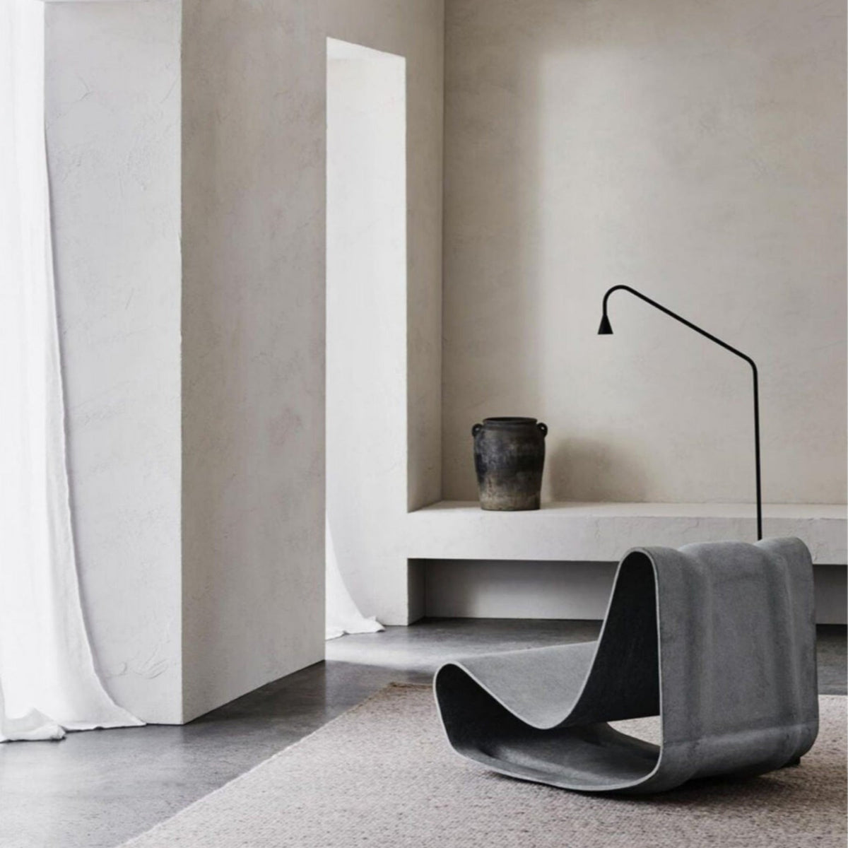 Austere Floor Lamp