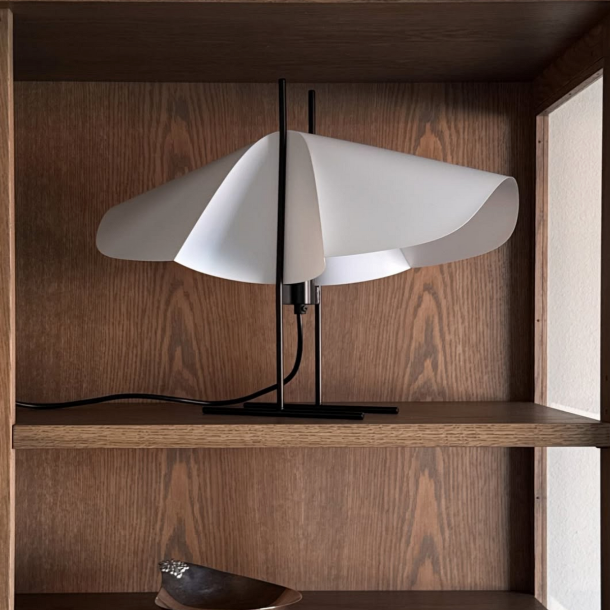 Cho Table Lamp