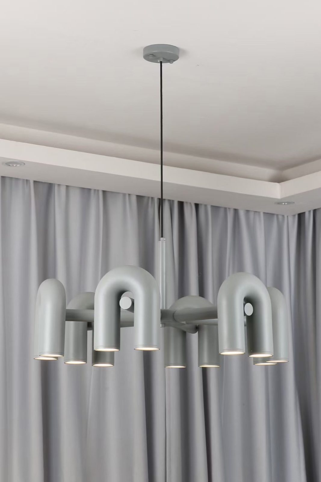 Cirkus Ring Chandelier