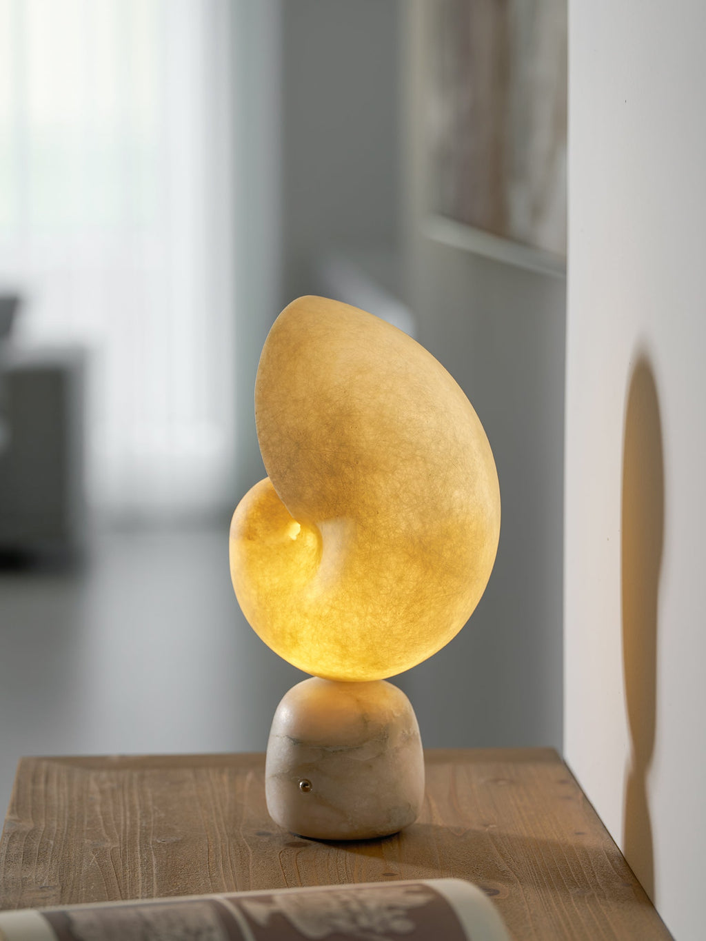 Conch Alabaster Table Lamp