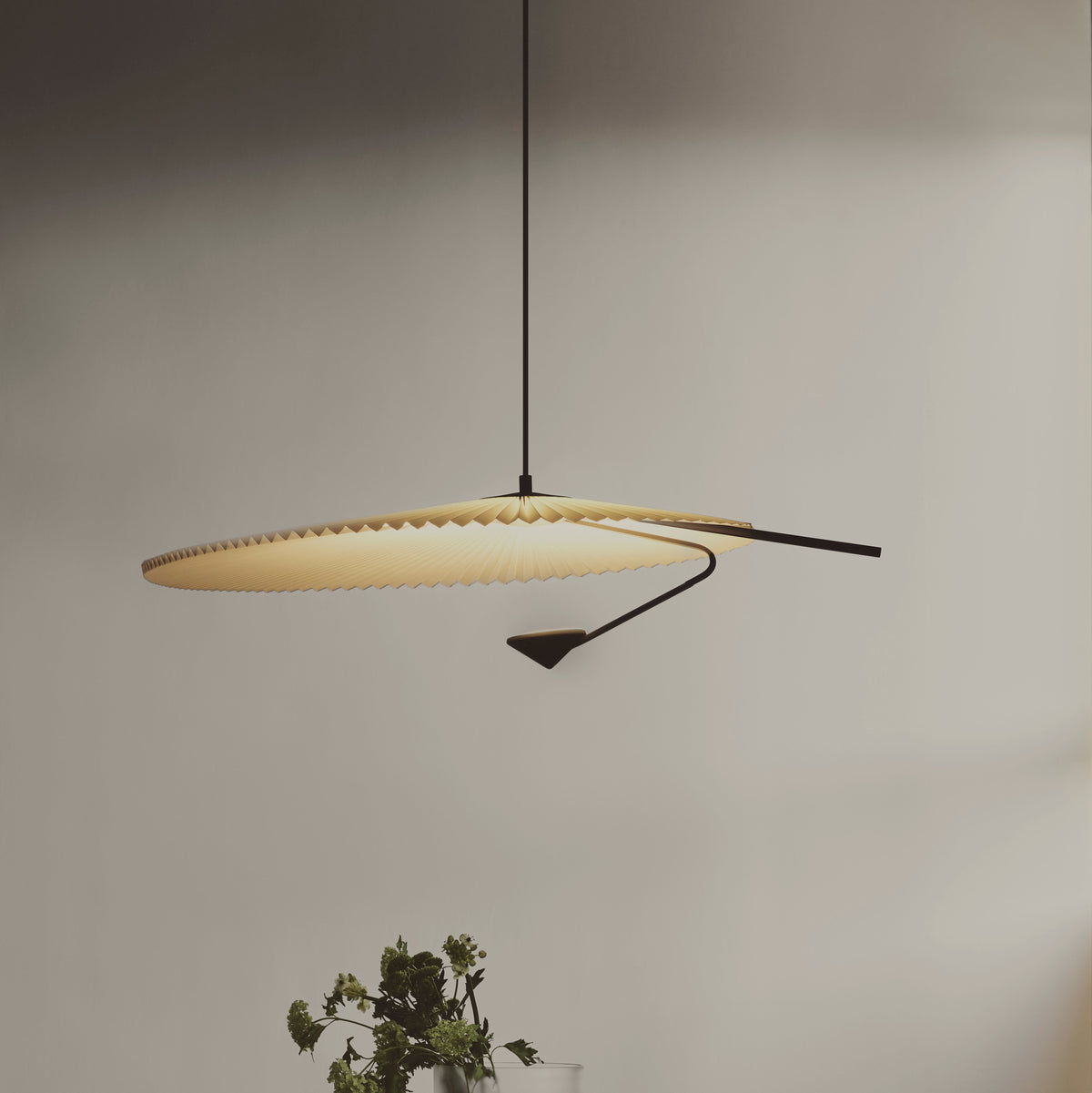 Liris Pendant Light