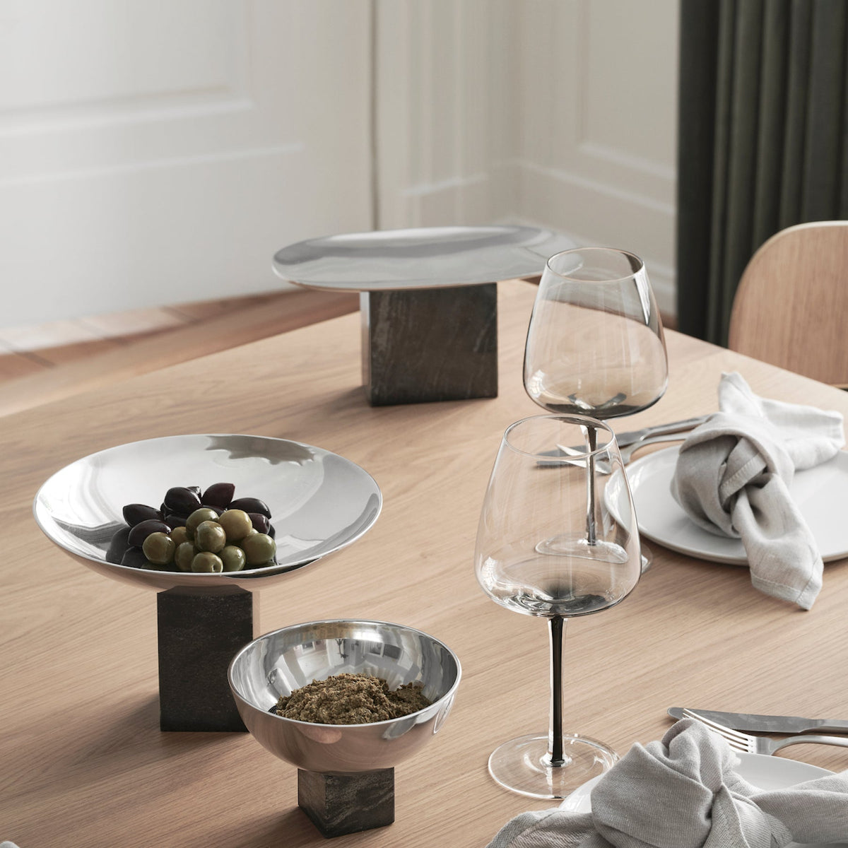 Sapoto Bowl Tray