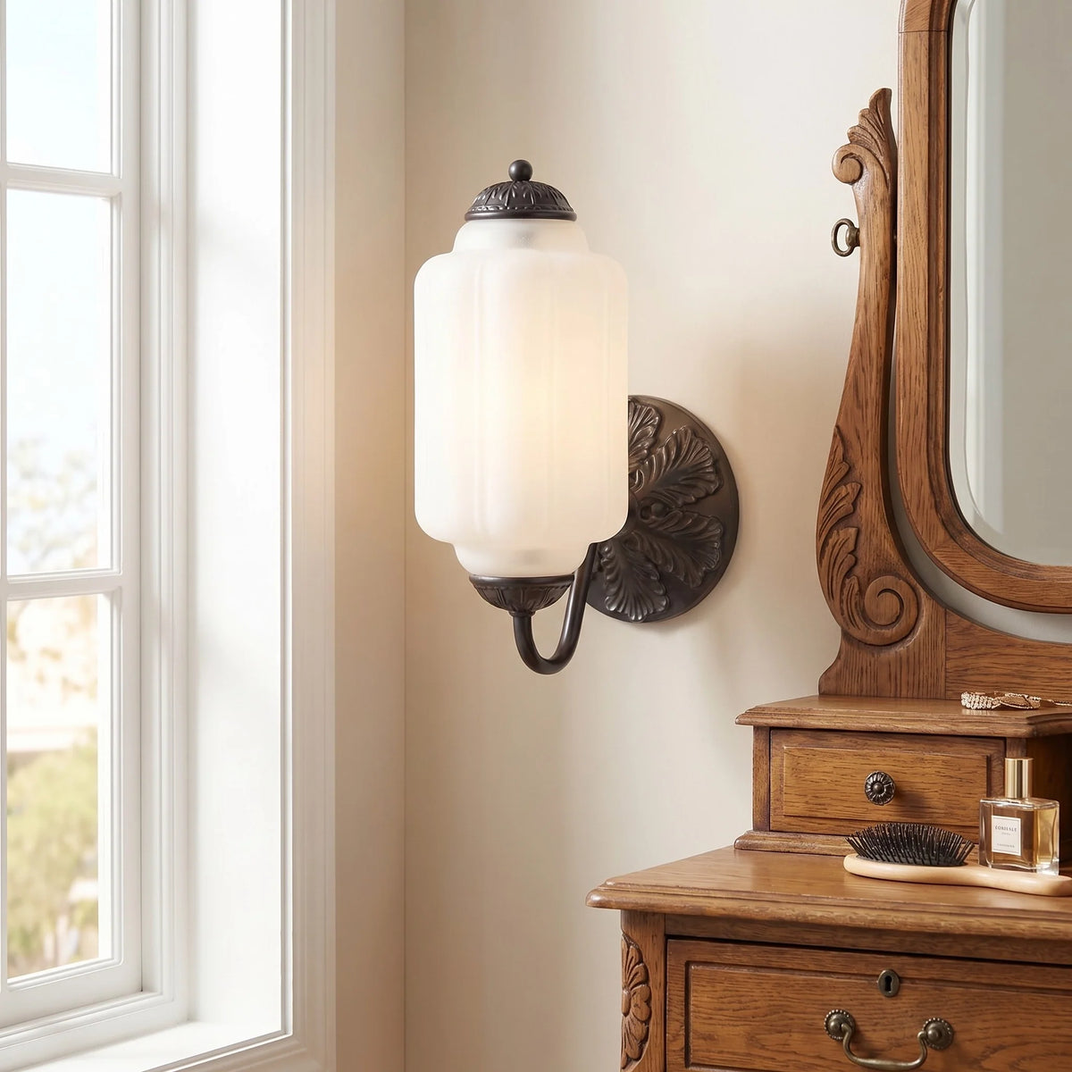 Eloise Vintage Glass Wall Sconce