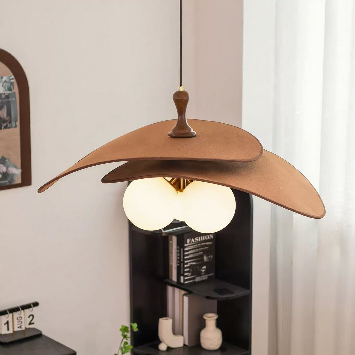 Lunetra Pendant Light