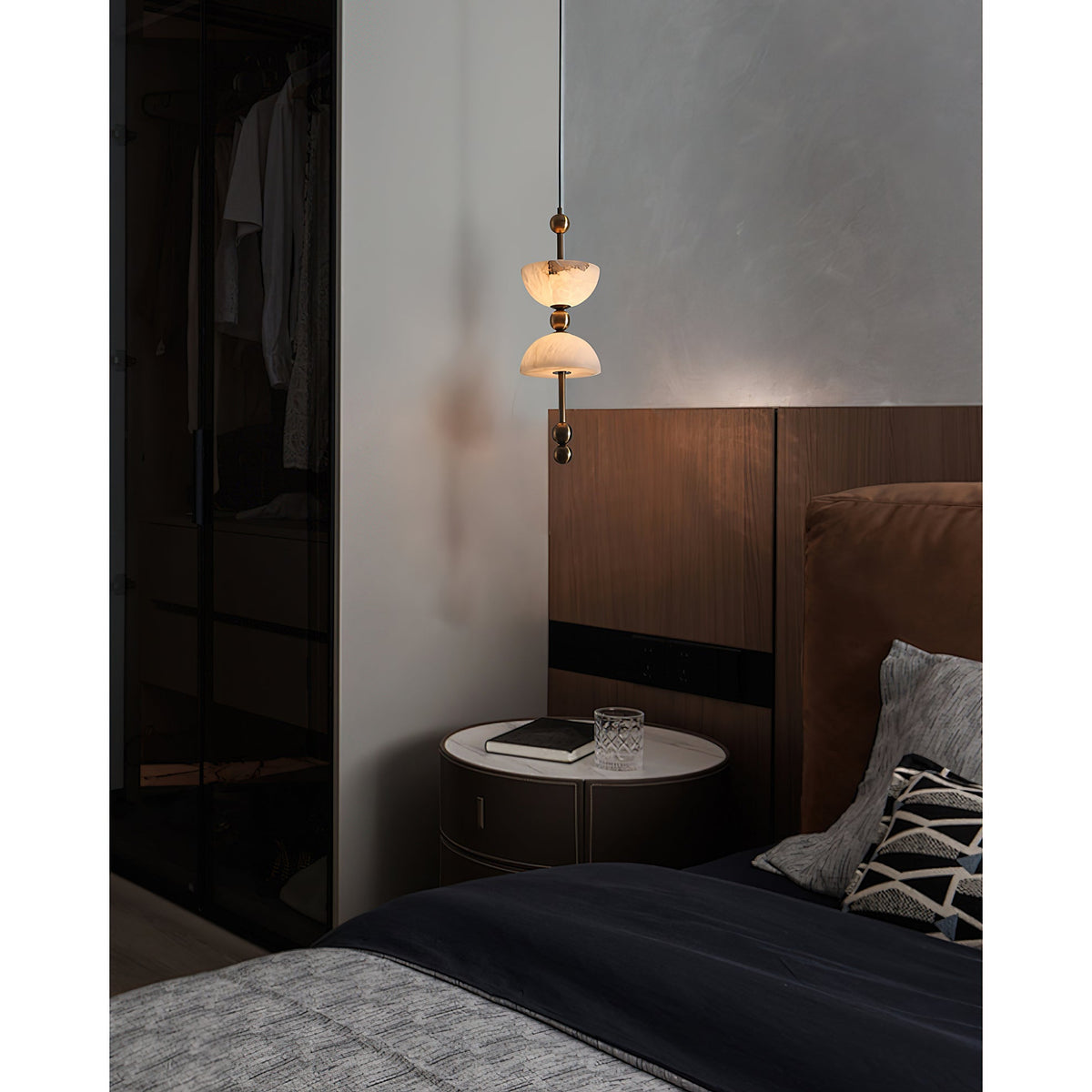 Lyra Alabaster Pendant Light