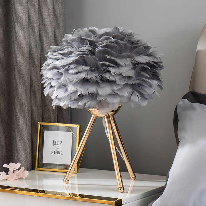 Feather Table Lamp – Dimmable LED Light
