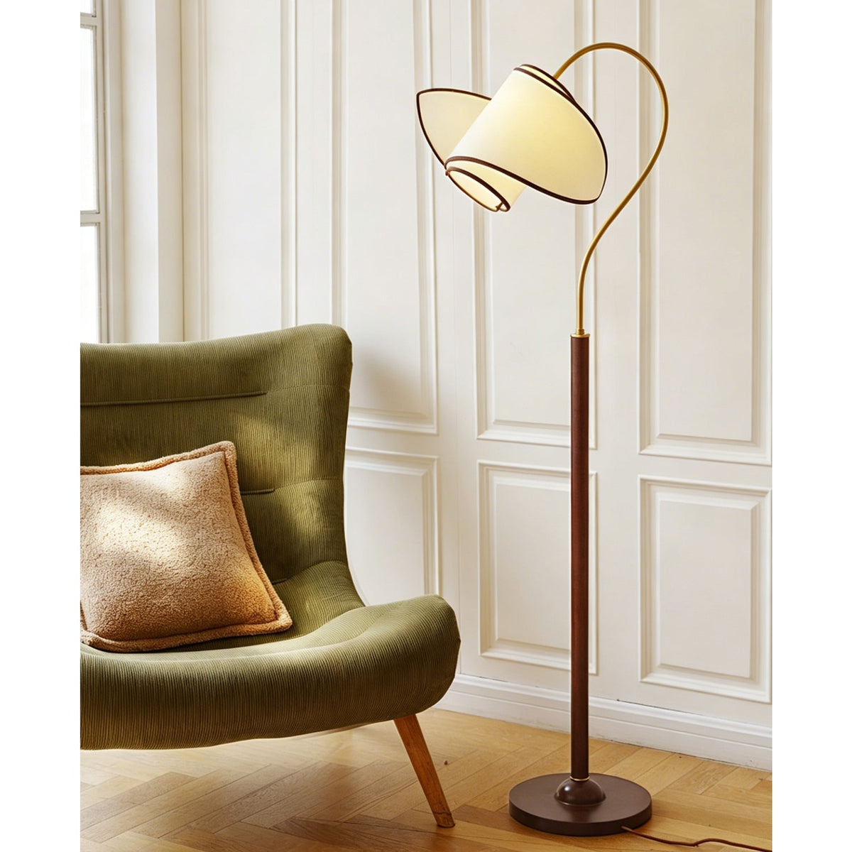 Tiara Floor Lamp