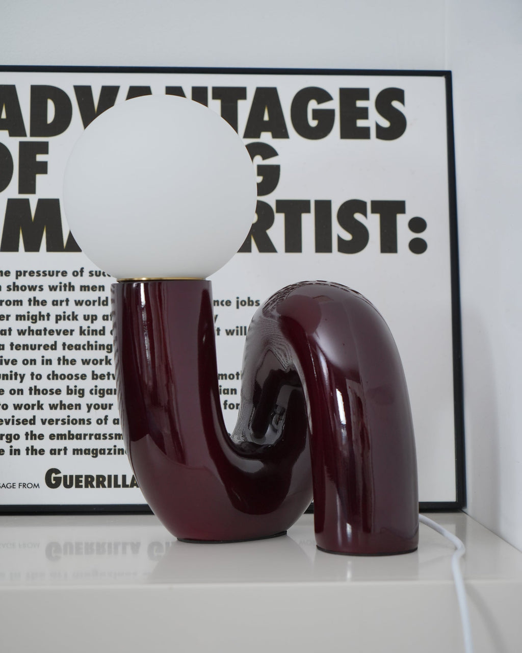 Neo Sculptural Table Lamp