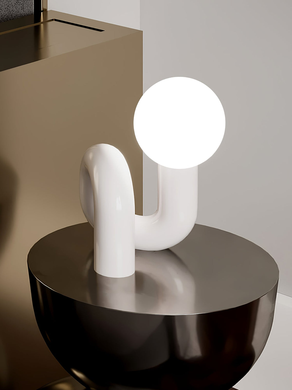 Neo Sculptural Table Lamp