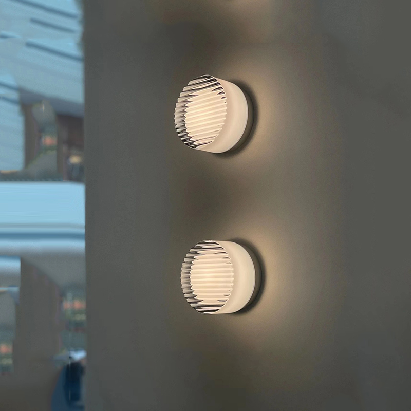 Modern LED Wall Light