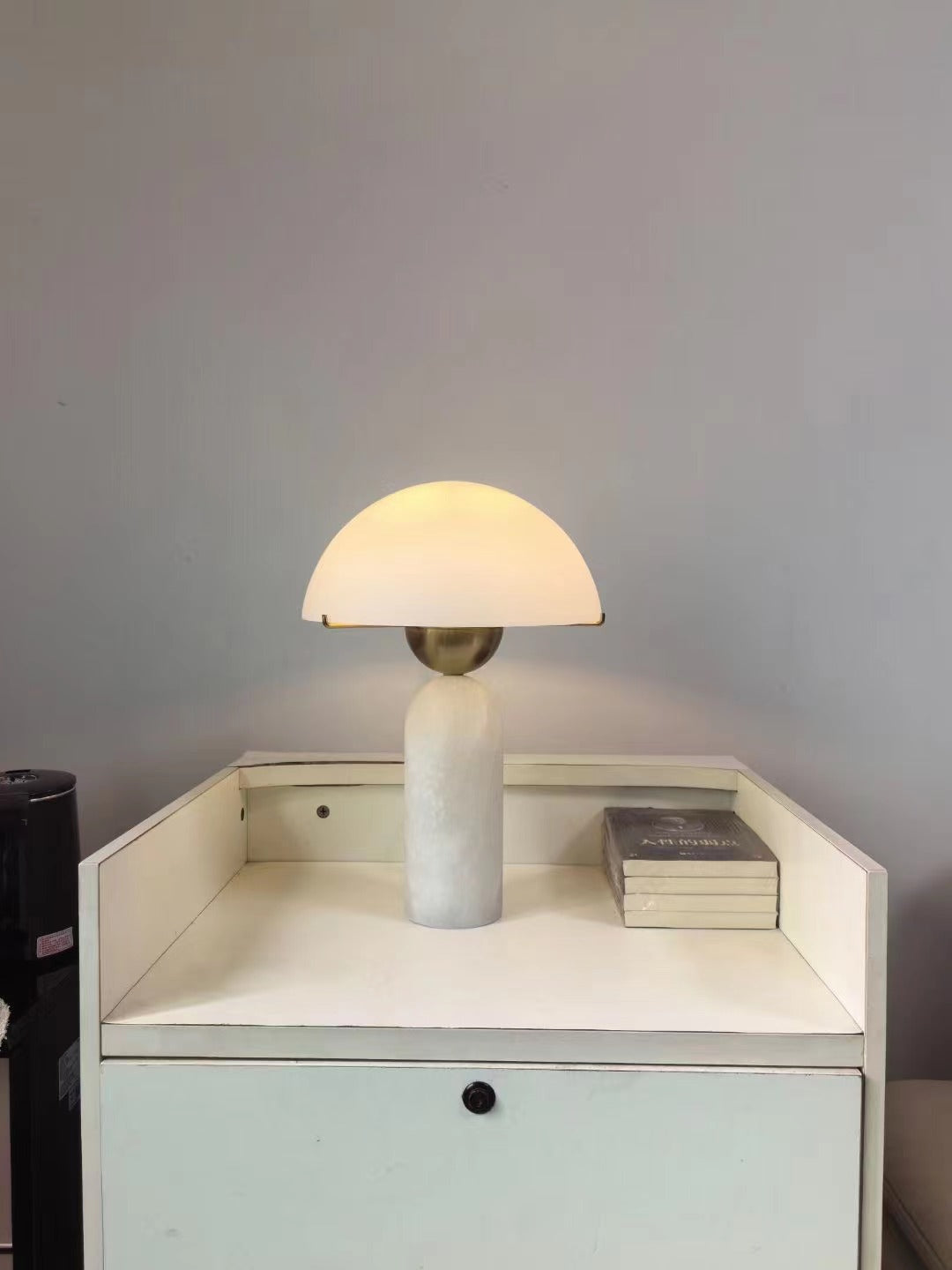 Peono Natural Stone Table Lamp