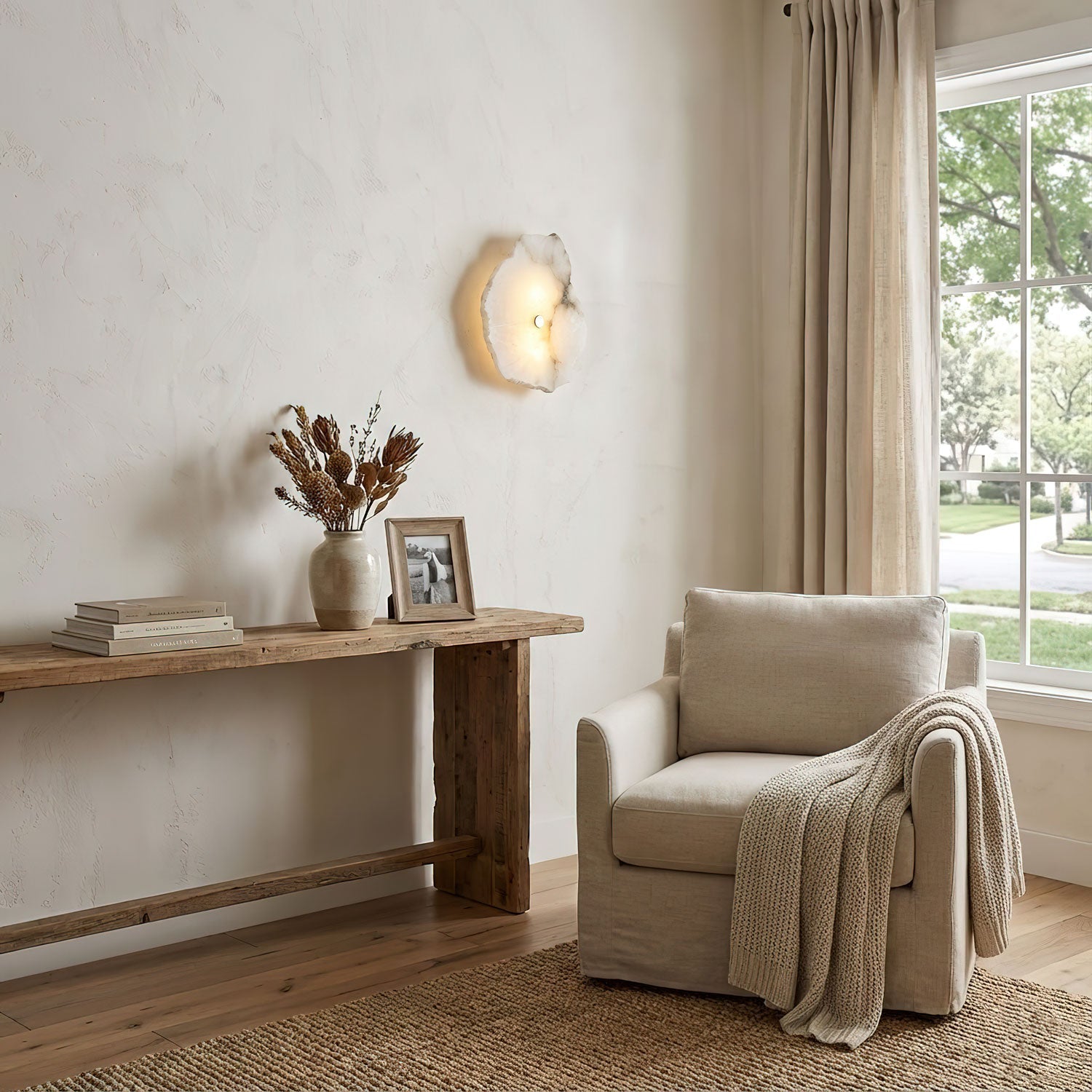Petra Alabaster Wall Light