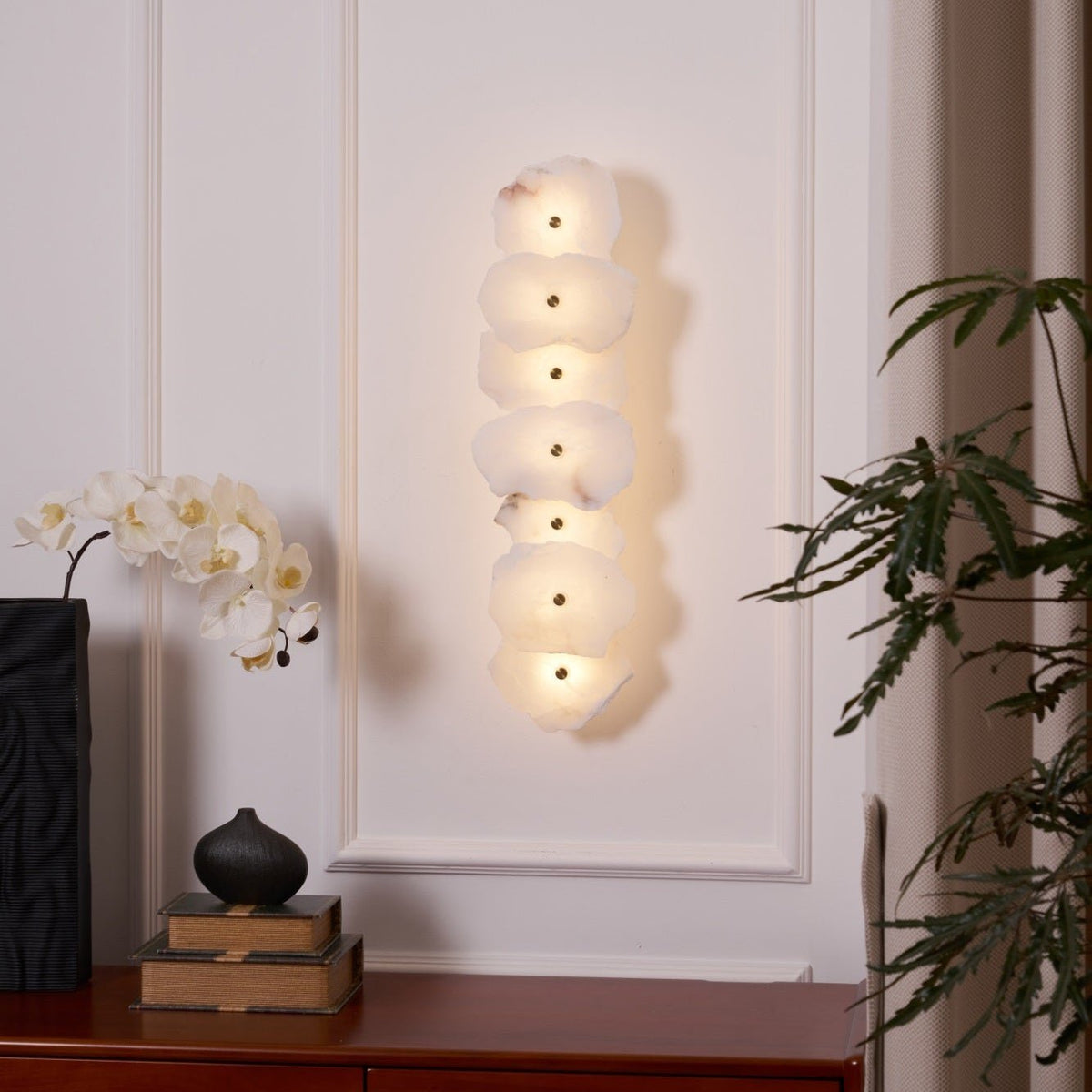 Petra Alabaster Wall Light
