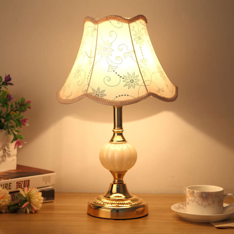 Nordic Floral Glass Table Lamp