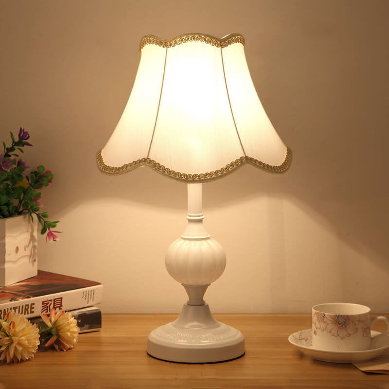Nordic Floral Glass Table Lamp