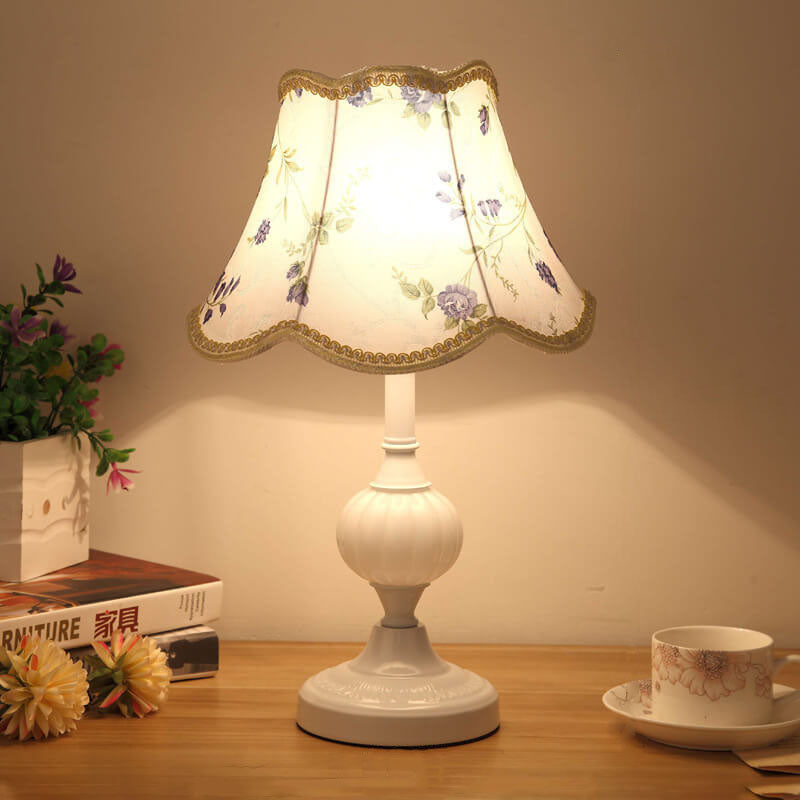Nordic Floral Glass Table Lamp