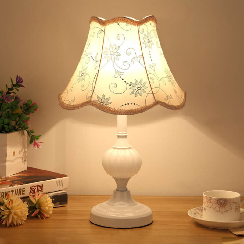 Nordic Floral Glass Table Lamp