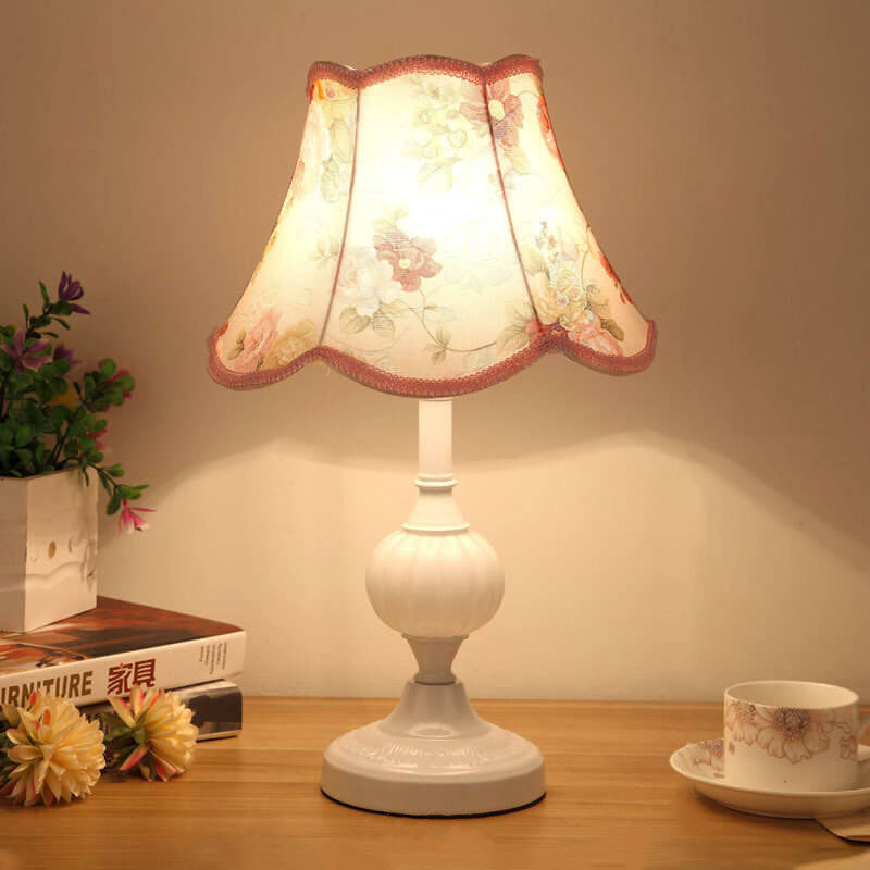 Nordic Floral Glass Table Lamp