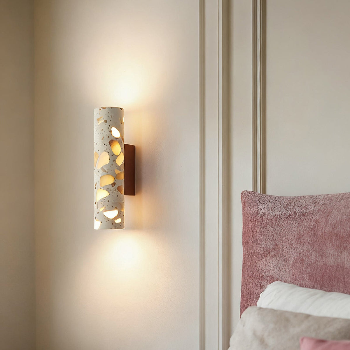 Solis Terrazzo Column Wall Lamp