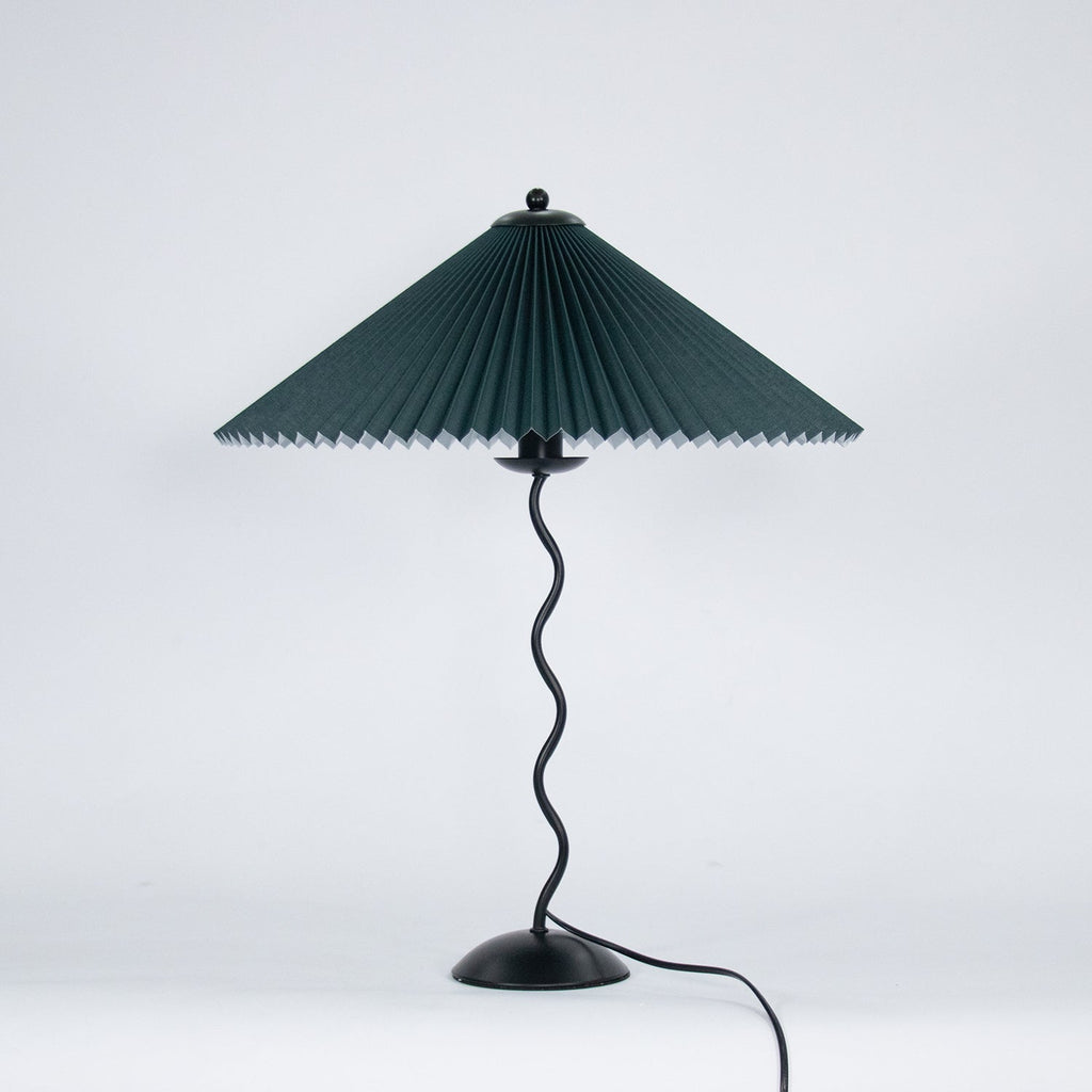 Squiggle Pleated Table Lamp
