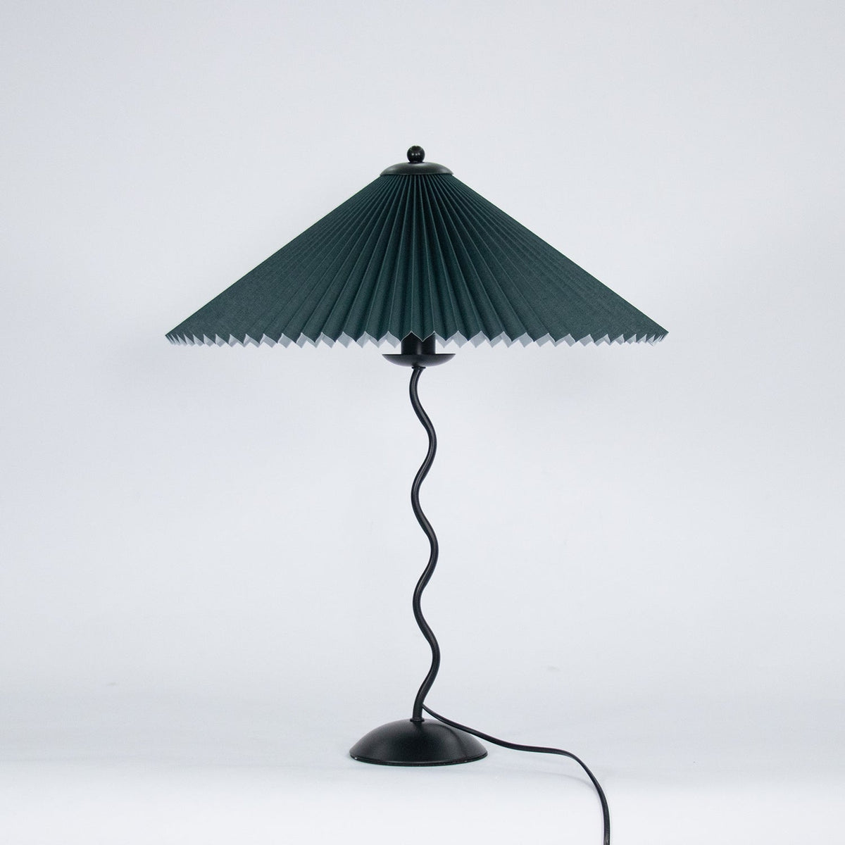 Squiggle Pleated Table Lamp