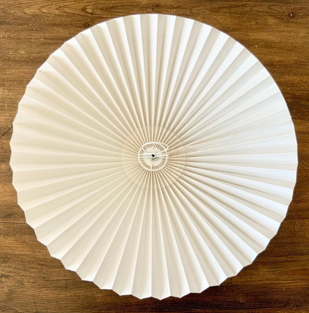 Squiggle Pleated Table Lamp