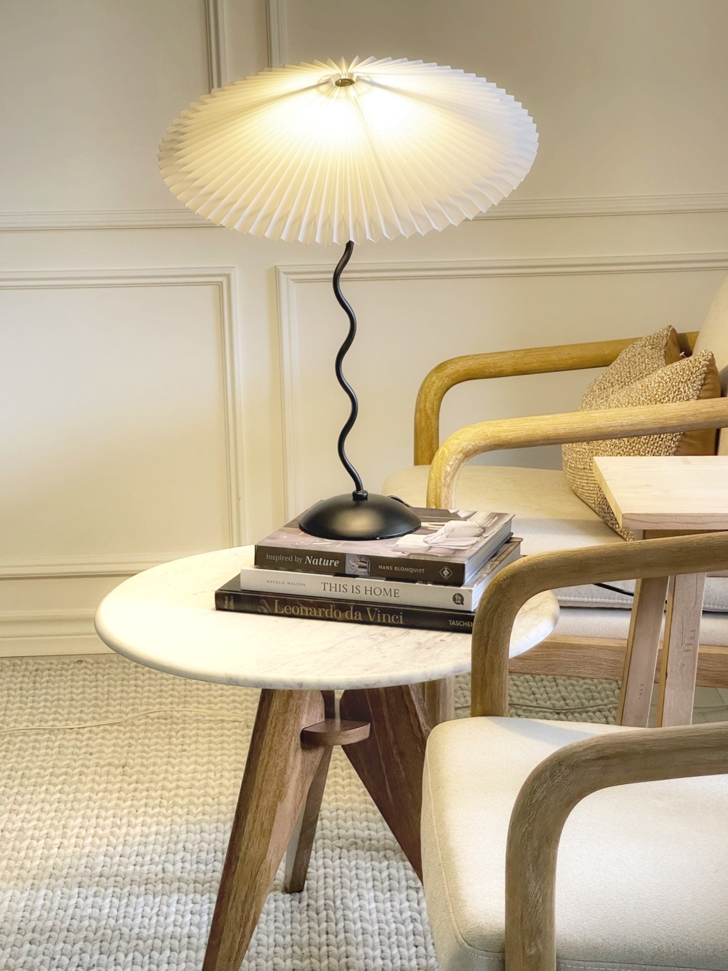 Squiggle Pleated Table Lamp