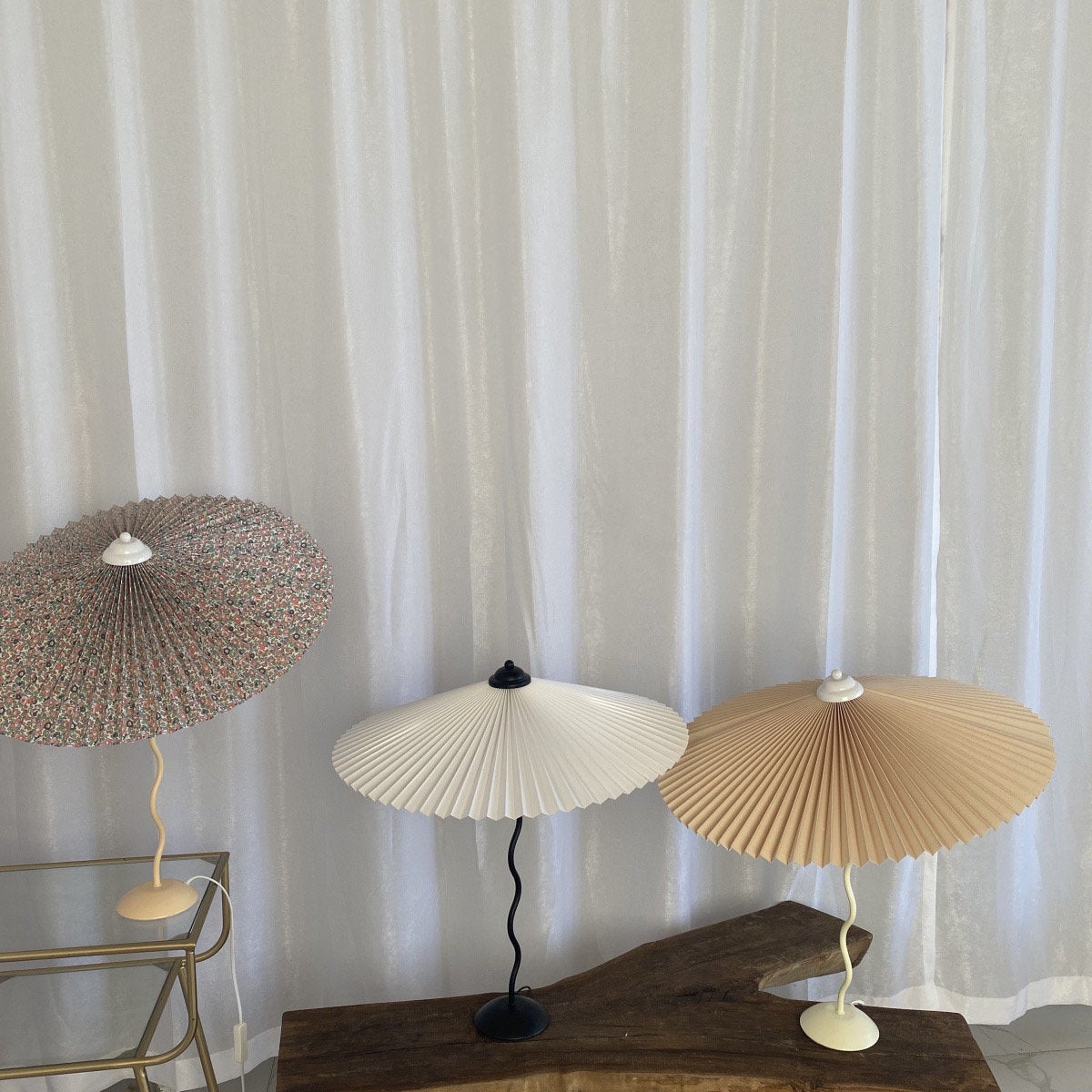 Squiggle Pleated Table Lamp